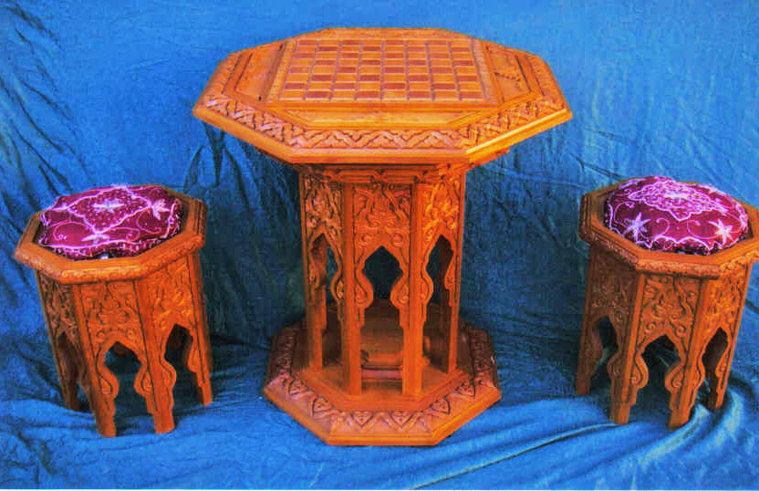 Комплект меблів. Дерево, різьблення